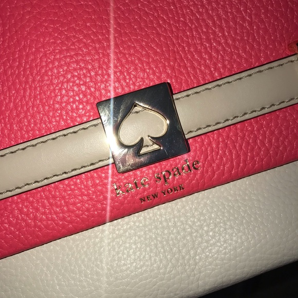 Kate Spade purse - Picture 4 of 6